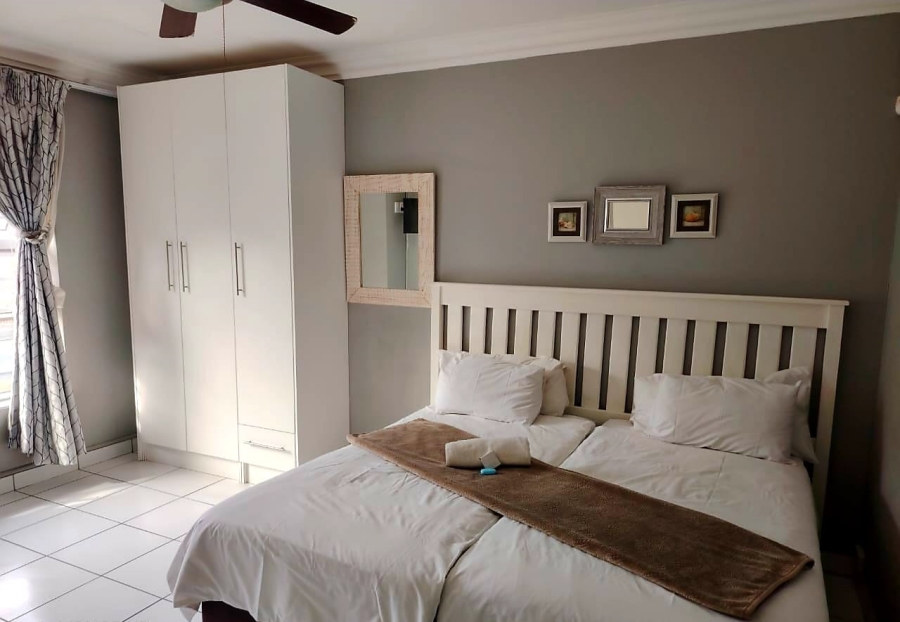 Bedroom Property for Sale in Quigney Eastern Cape